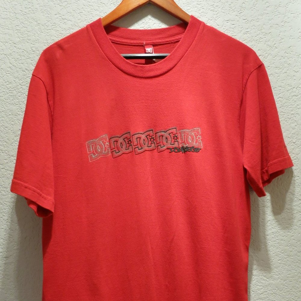 DC Vintage Skate T-Shirt, Medium, Red